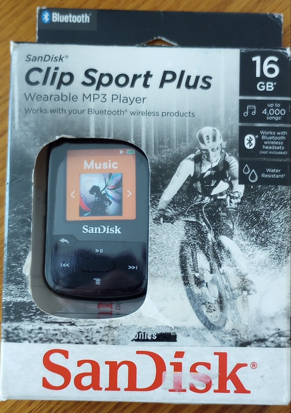 New Sandisk Clip Support Plus MP3 Player (16GB)